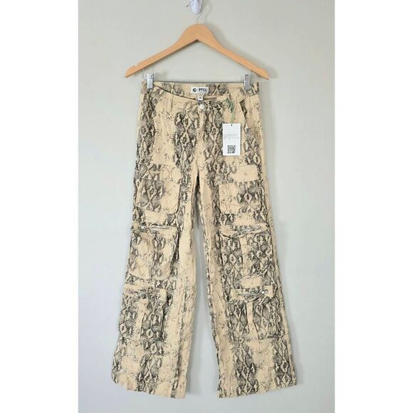 PTCL Multipocket Cargo Pants Size 26 Snake Animal Print NWT - Picture 2 of 7